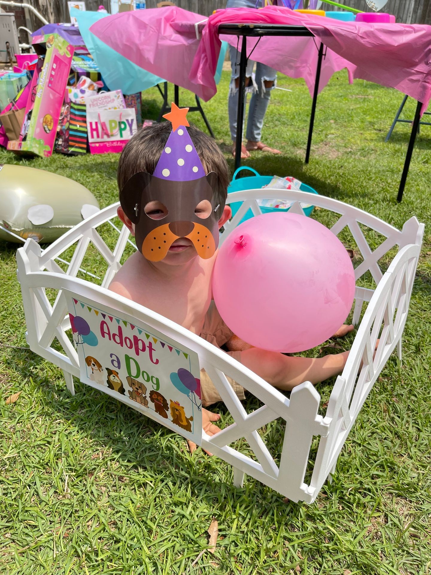 Kid's Zones & VIP Lounges